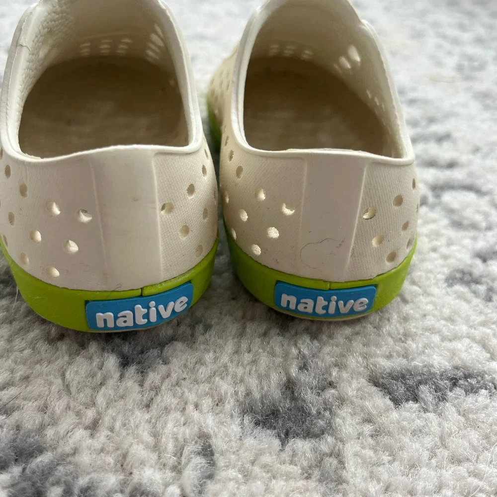DISNEY NATIVE Star Wars The Mandalorian Kids Grogu Baby Yoda Shoes Size 6C